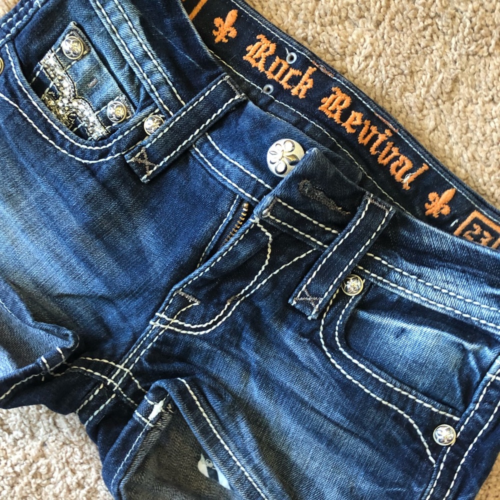 Jean Shorts - Picture 2 of 2